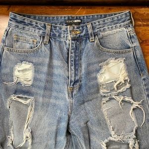 Gently worn high waisted FashionNova boyfriend ripped jeans